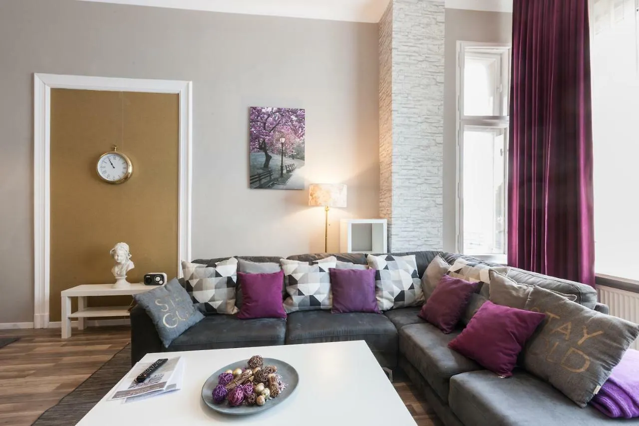 Dilo Apartments - Mygold Apartment 120 Sqm Berlin 0*,  Németország