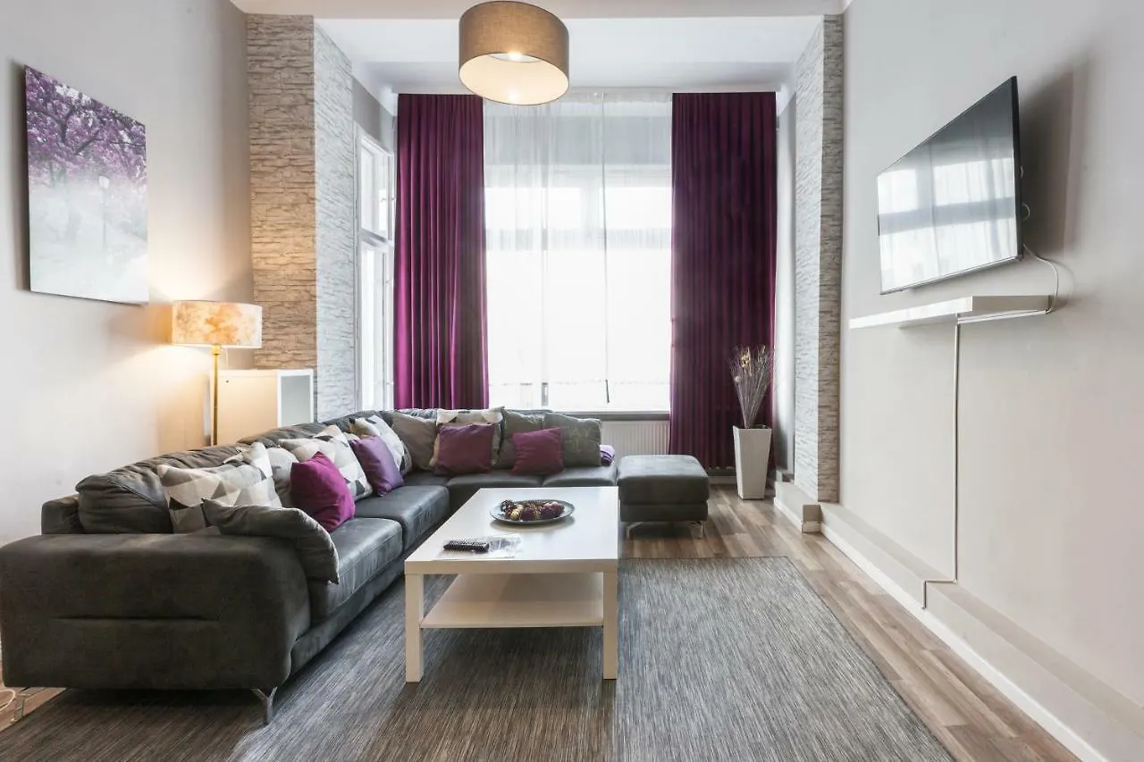 Dilo Apartments - Mygold Apartment 120 Sqm Berlin