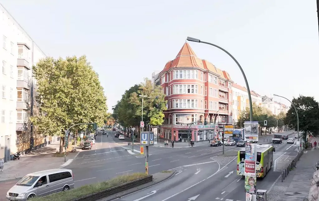 Dilo Apartments - Mygold Apartment 120 Sqm Berlin