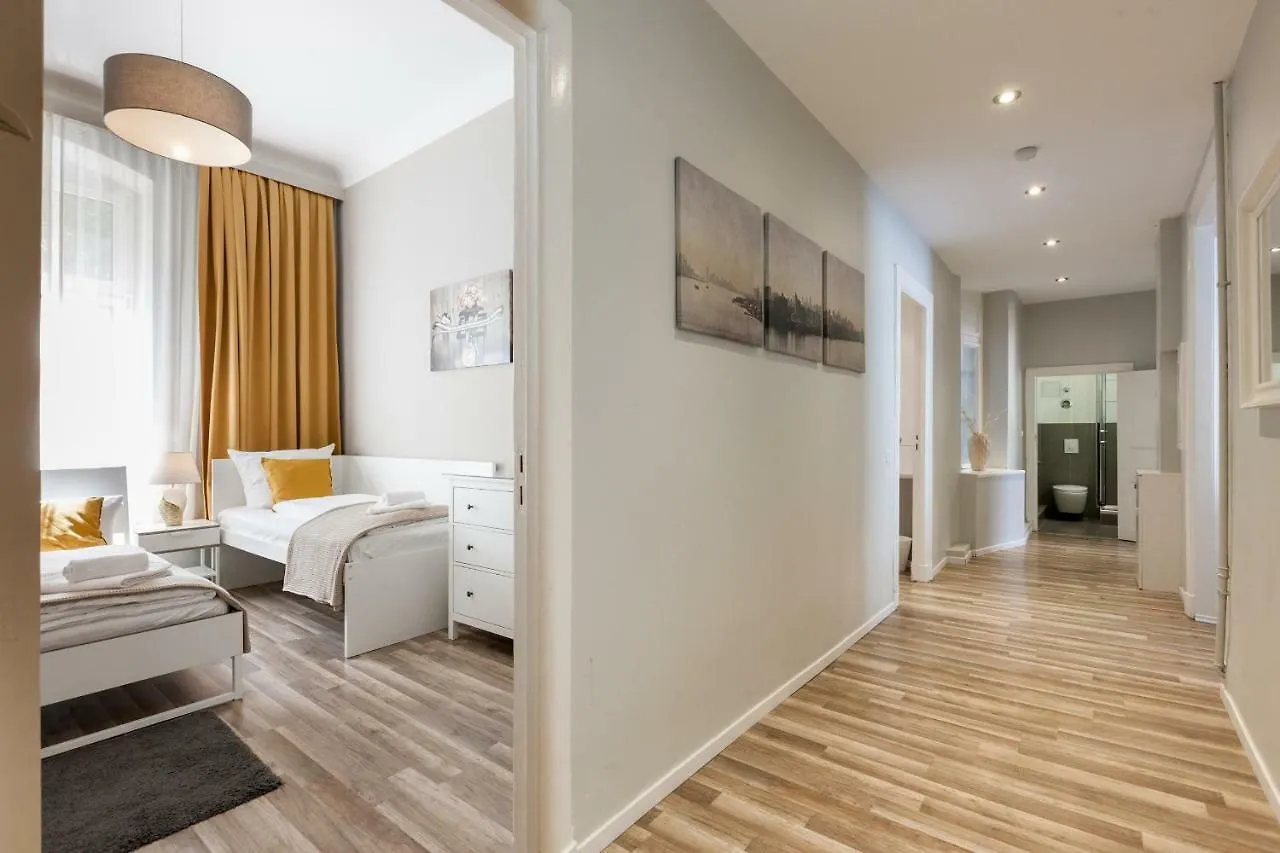 Dilo Apartments - Mygold Apartment 120 Sqm Berlin
