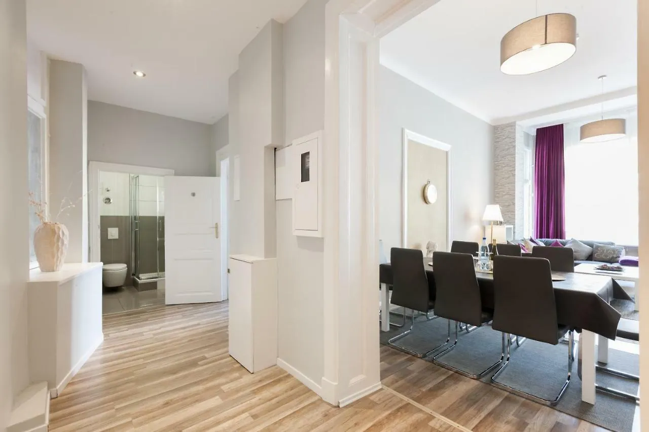 Dilo Apartments - Mygold Apartment 120 Sqm Berlin 0*,  Germany